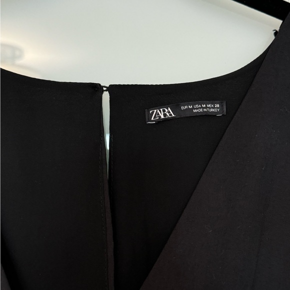 Black mini dress🖤 - Picture 3 of 3